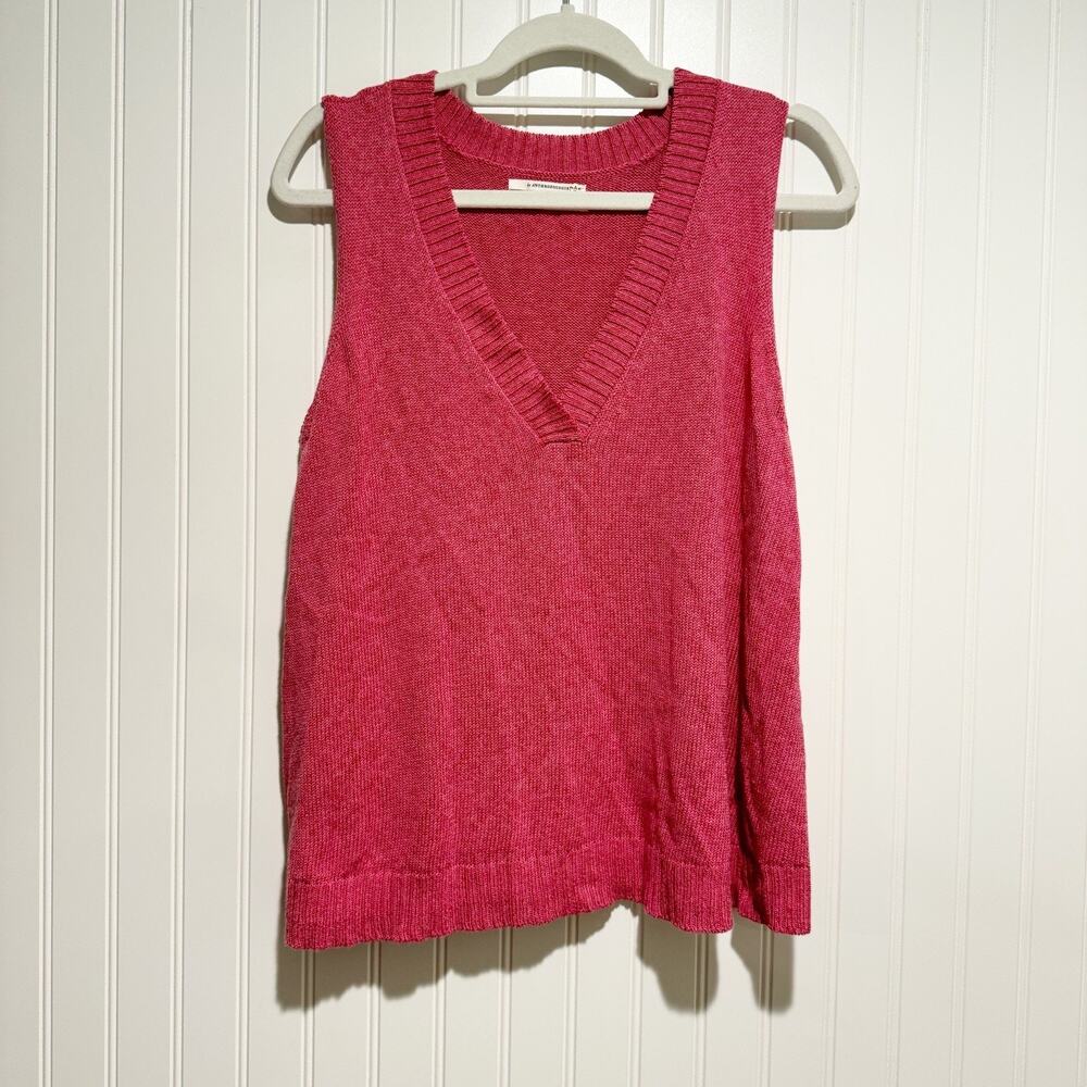 Anthropologie Camilla Pink V Neck Sweater Vest Spring Cozy  NEW Size Medium - Picture 2 of 7